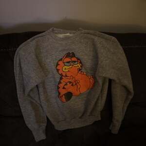 ❤️Vintage Garfield Sweatshirt 1978 Cartoon Crewneck 10-12 kids